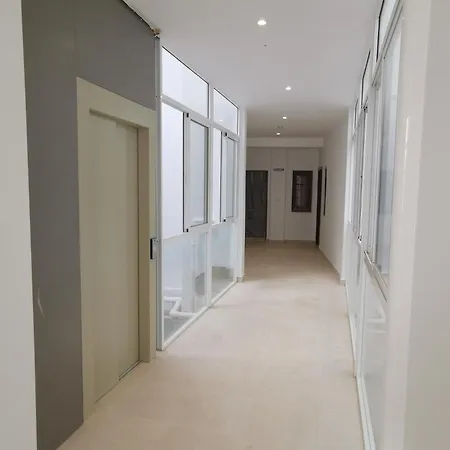 En La Caleta Apartman *