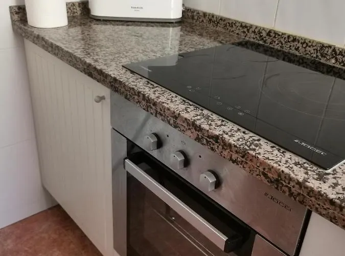 Apartman En La Caleta *